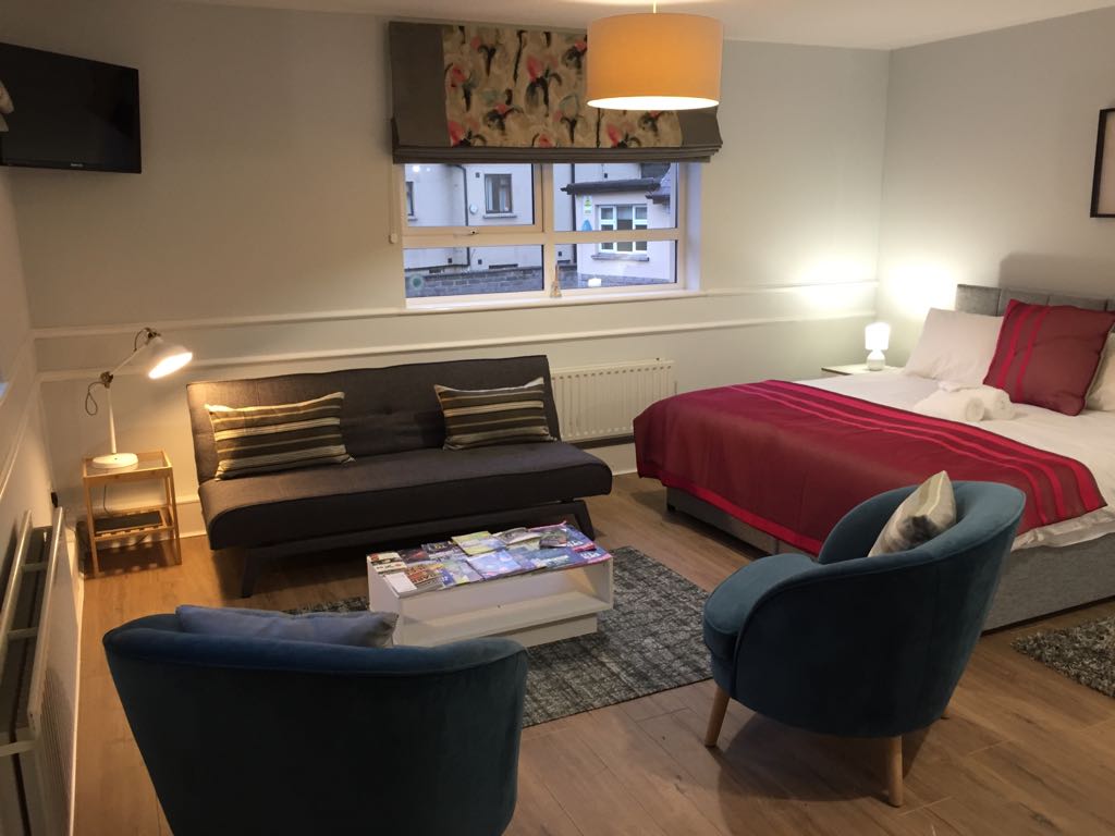 Hugh O'Neill Ambassador Suite - Holiday Rental, self-catering accommodation in Dungannon, Northern Ireland.